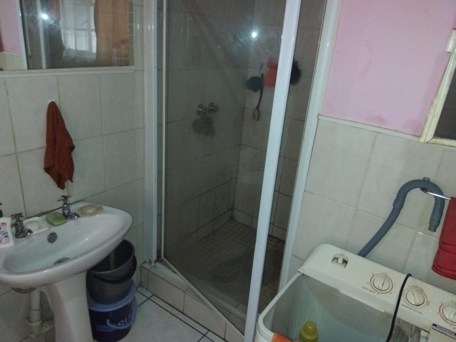 2 Bedroom Property for Sale in Declercqville North West